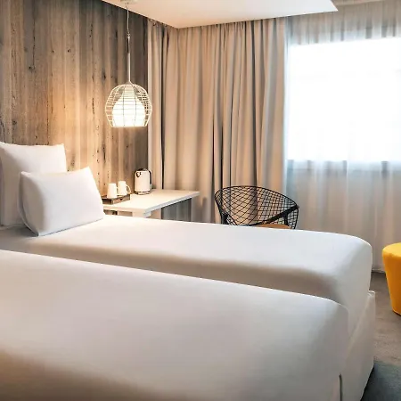 Mercure Valence Hotel 4*