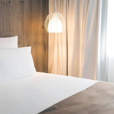 Mercure 4*