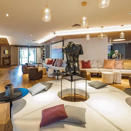 Mercure Hotel 4*