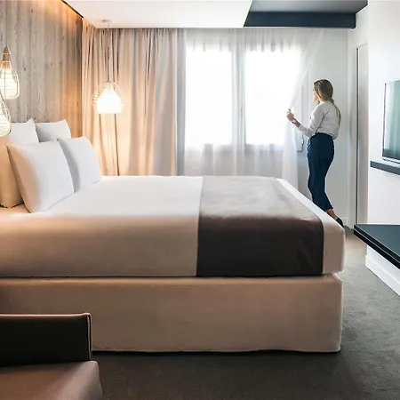 酒店 Mercure 瓦朗斯